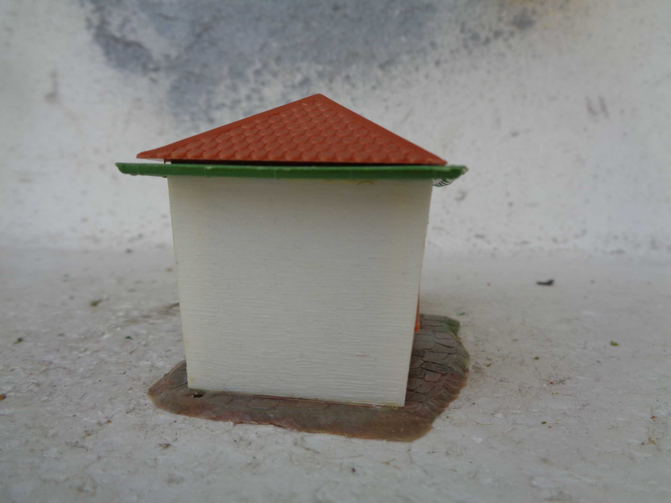 1:87 Faller Kiosk