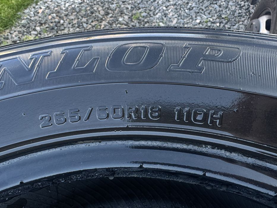 Dunlop 265/60/18 grandtrek