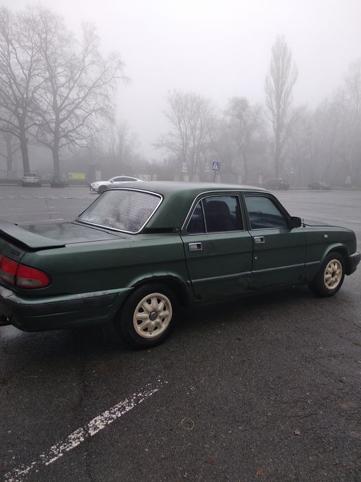 ГАЗ 3110 Волга 2004г ЗМЗ 406 газ- бензин