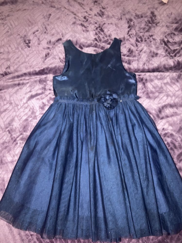 Дуже гарна темно-синя святкова сукня б/р H&M ,  р.122