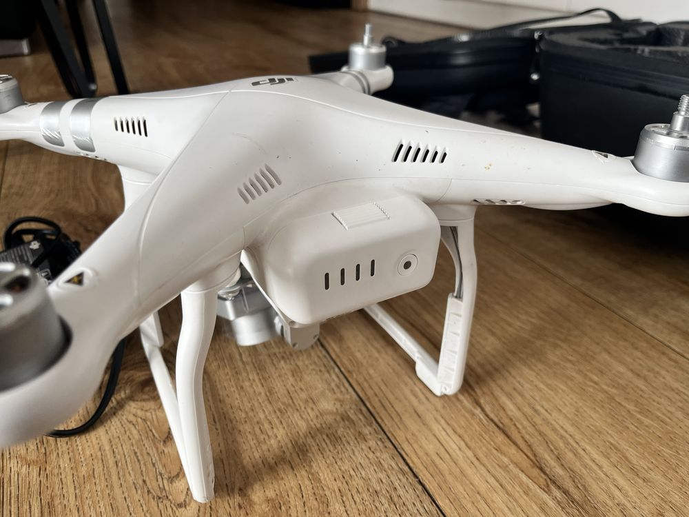 Dron DJI phantom advanced 3 W322B zestaw plus plecak DJI