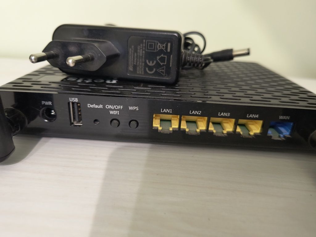 Роутер Netis N1 1000Mb, USB, Wi-Fi 5Ghz
