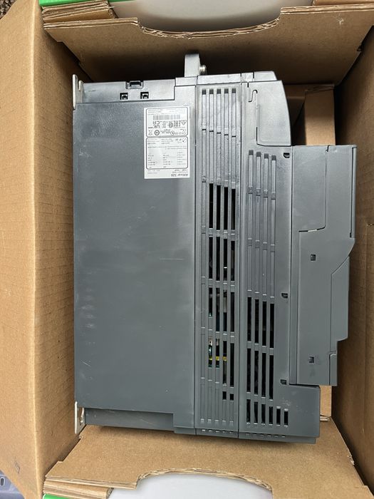Частотний перетворювач частоти Schneider 11кВт ATV320D11 Шнайдер новий