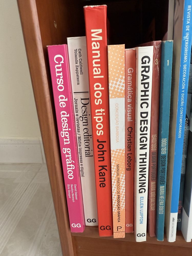 Livros variados design