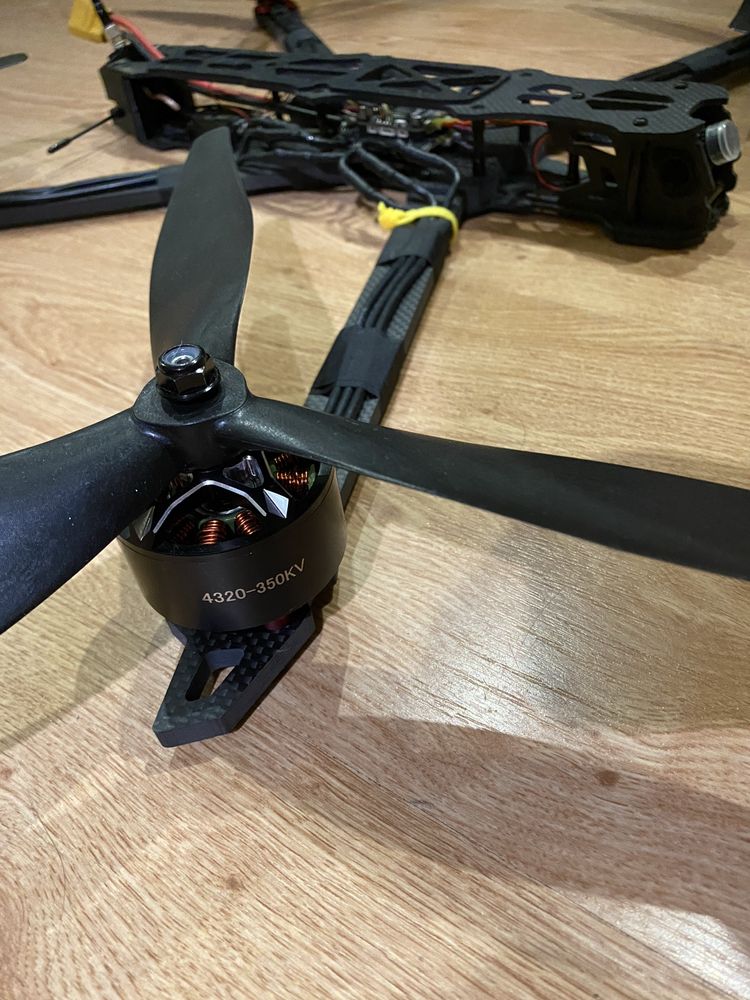 15 дюймів inch фпв fpv монстр Dron-Dragon Дрон-Дракон 4320-350kv мотор