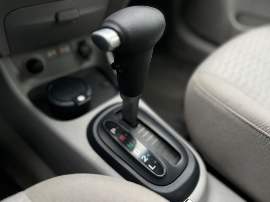 Продам Hyundai Accent АВТОМАТ 1.4