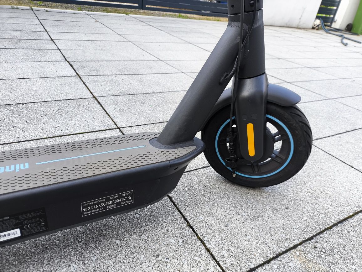 Hulajnoga elektryczna SEGWAY by Ninebot  Max G30D II