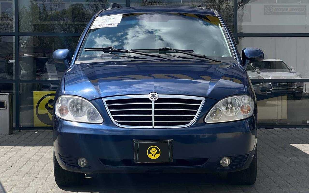SsangYong Rodius 2008