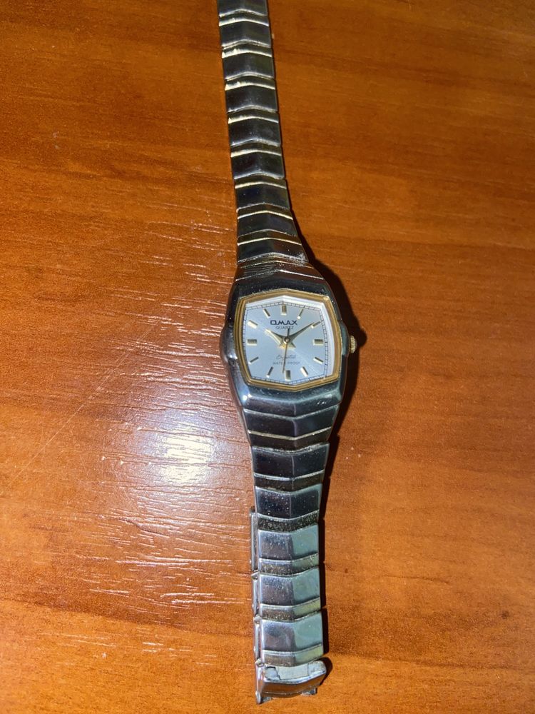 продам часы qmax quartz