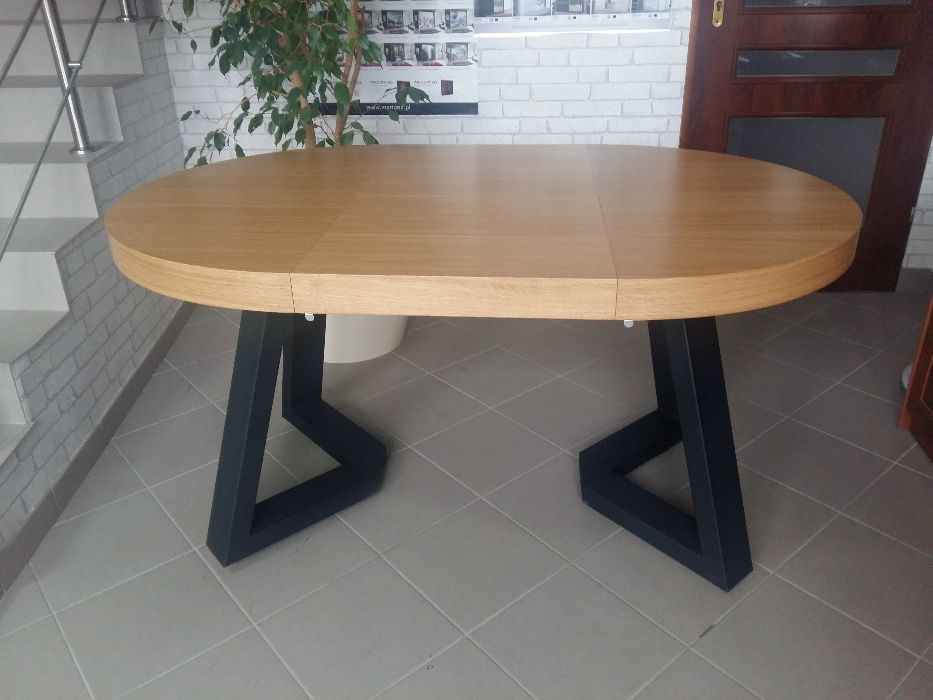 Stół okrągły loftowy dębowy LOFT, krzesła, industrialny noga metalowa.