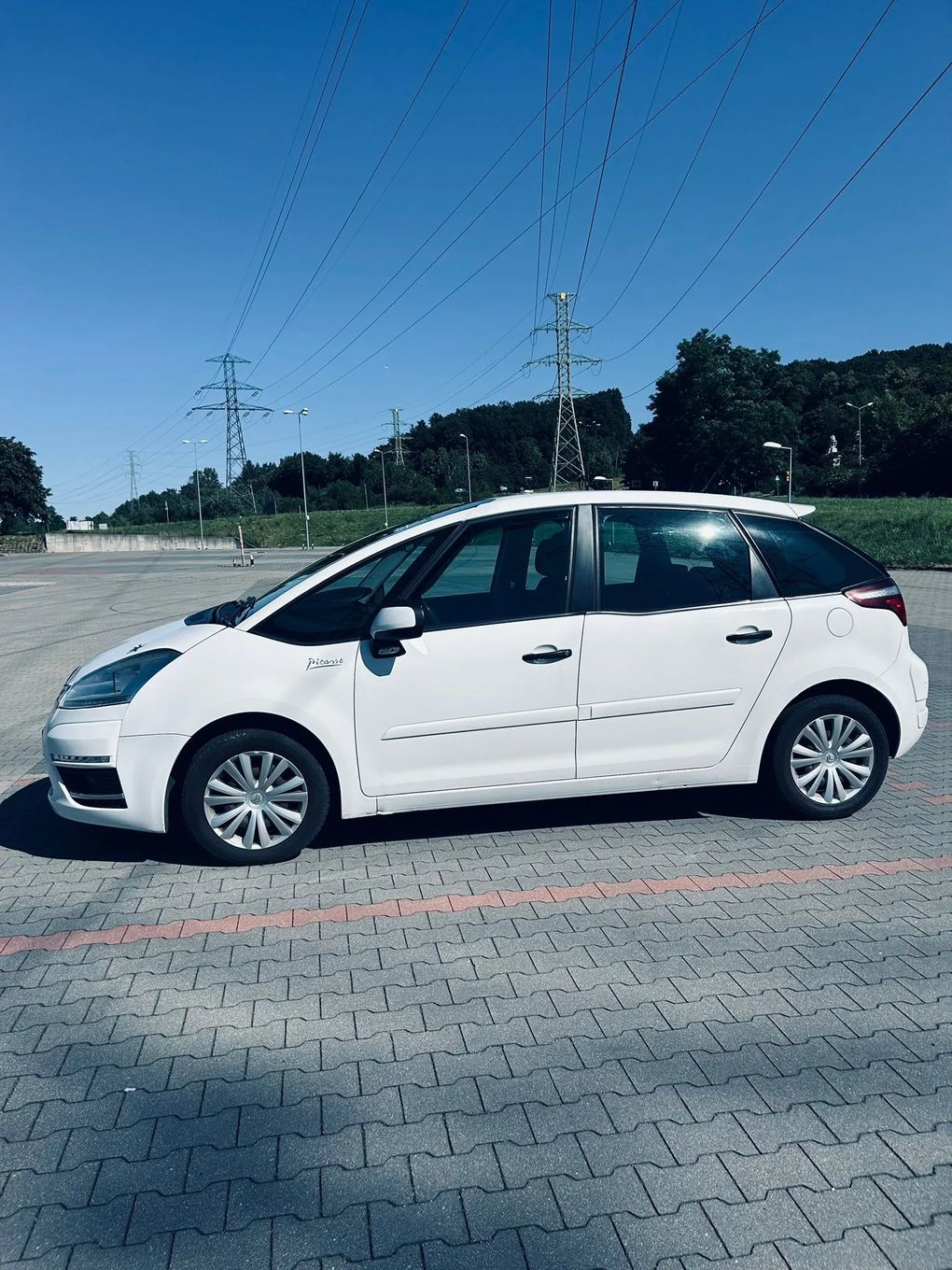 Citroën C4 Picasso zadbany , bogata wersja - długie opłaty