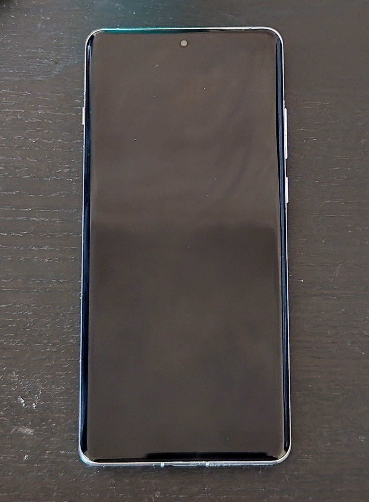 Oneplus 12 - 24 RAM / 1 TB