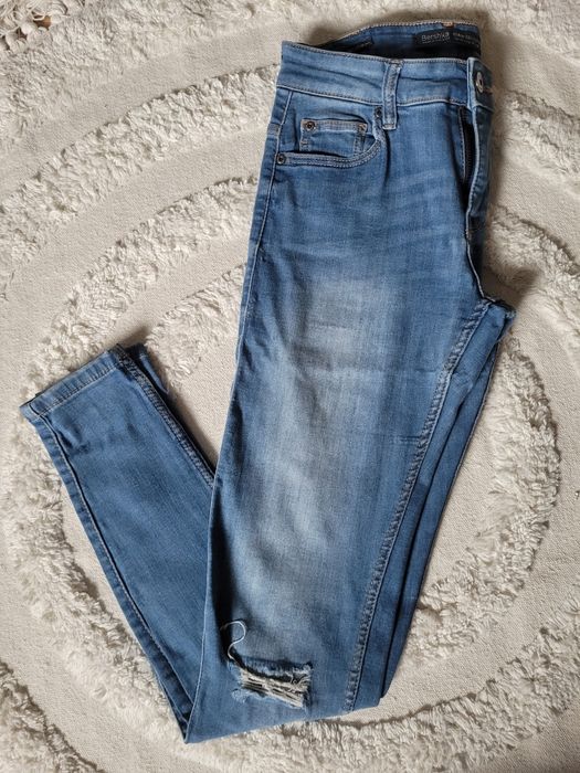 Jeansy bershka 36 z dozurami skinny