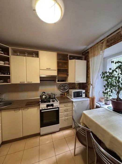 Двокімнатна квартира продаж