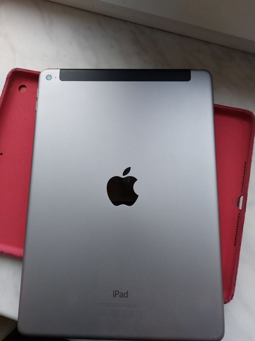 Ipad air 2 LTE 64 gb Neverlock+чехол Книжка/Батарея 94%