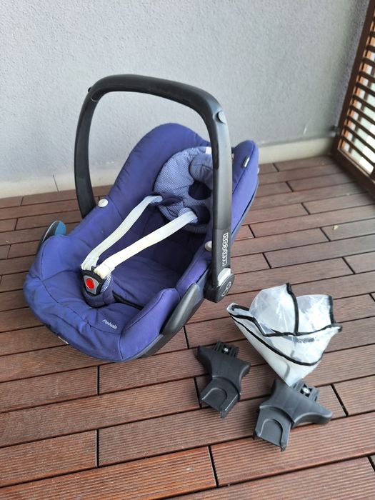 Fotelik Maxi Cosi Pebble 0-13 kg adaptery do wózka folia przeciwdeszcz
