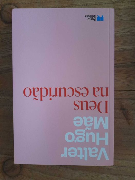 Livro «Deus na Escuridão», de Valter Hugo Mãe - NOVO