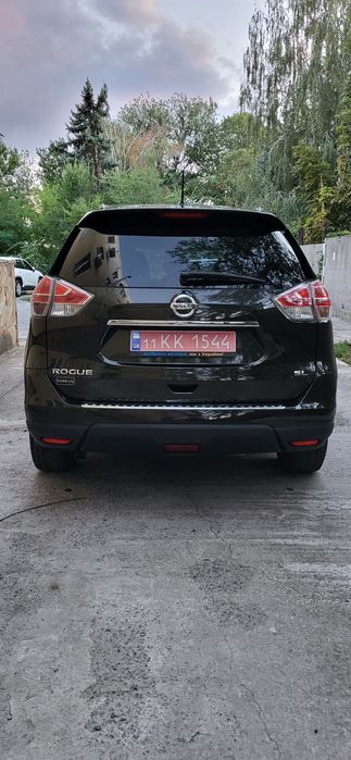 Продам нисан рог