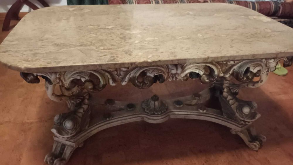 mesa de centro - talha dourada com tampo em mármore