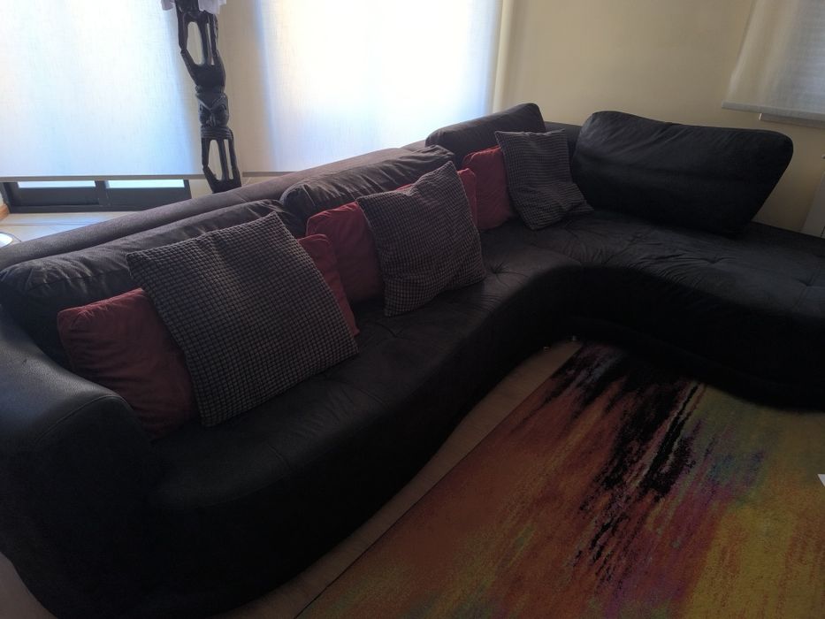 Sofá com chaise longue impecável