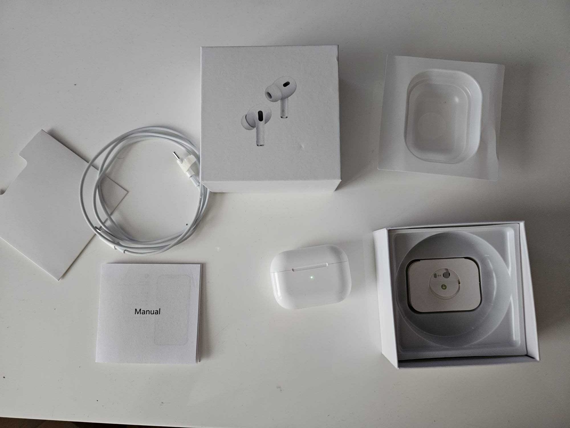 Słuchawki bezprzewodowe douszne białe - z kablem do ładowania USB - C