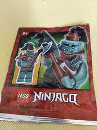 Lego ninjago figurka matoła
