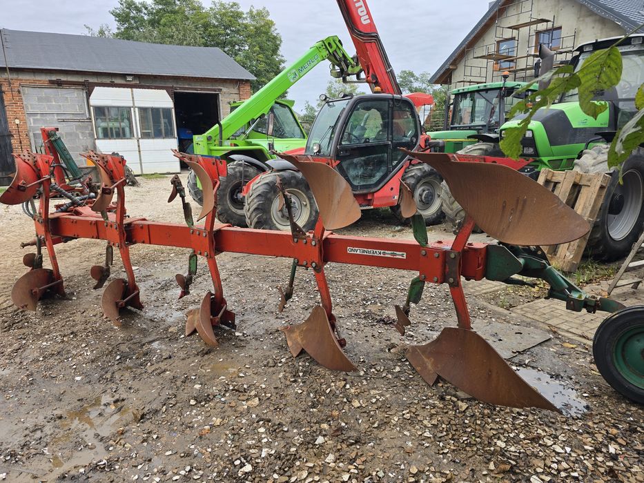 Plug Kverneland 5 vario sprowadzony
