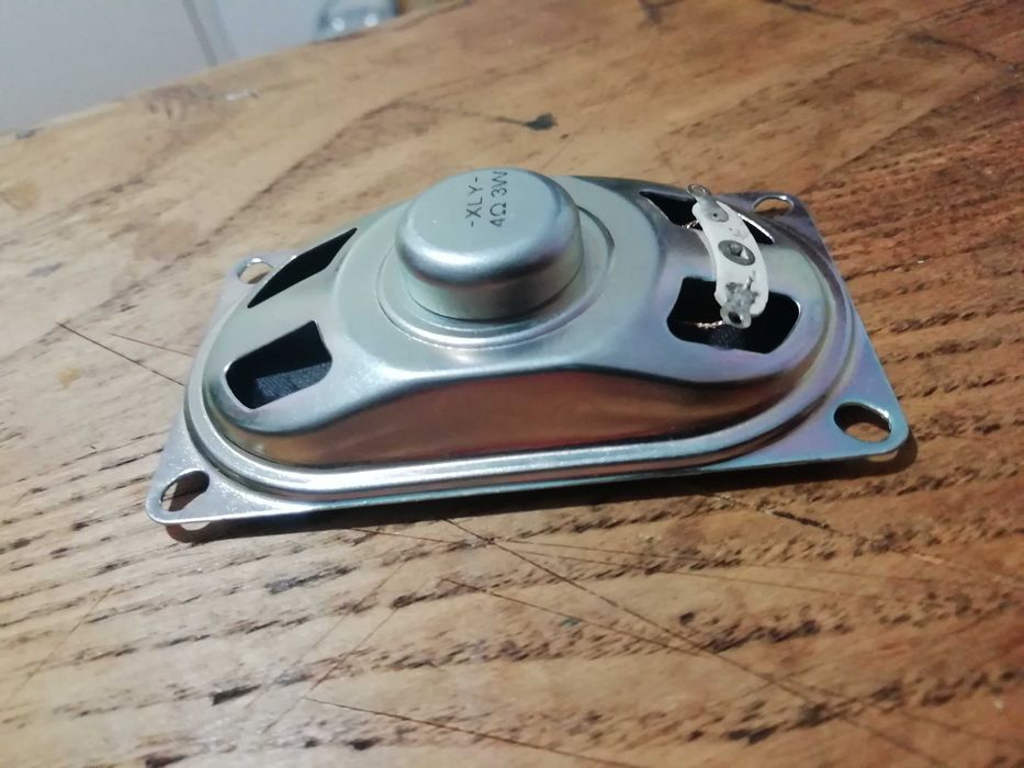 Altifalantes 4 ohms 3w, conjunto.