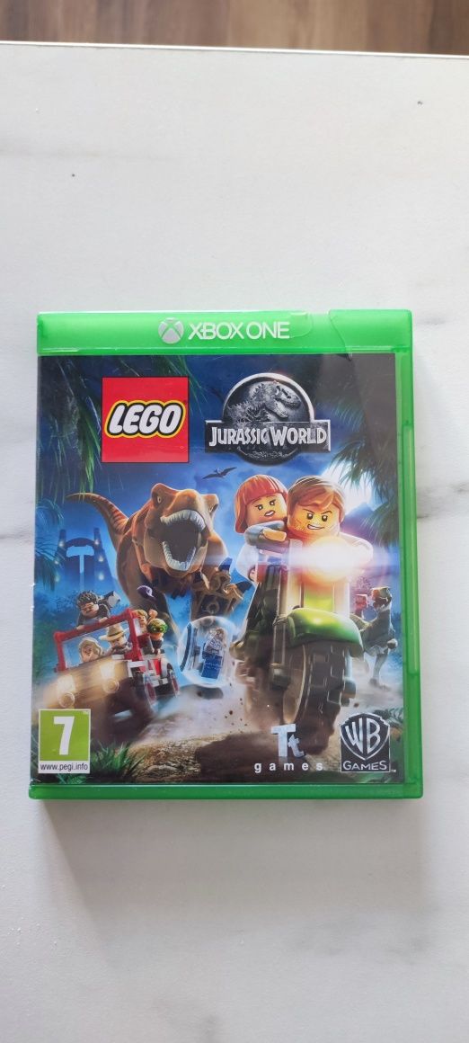 LEGO Jurassic Word- X Box One- CD