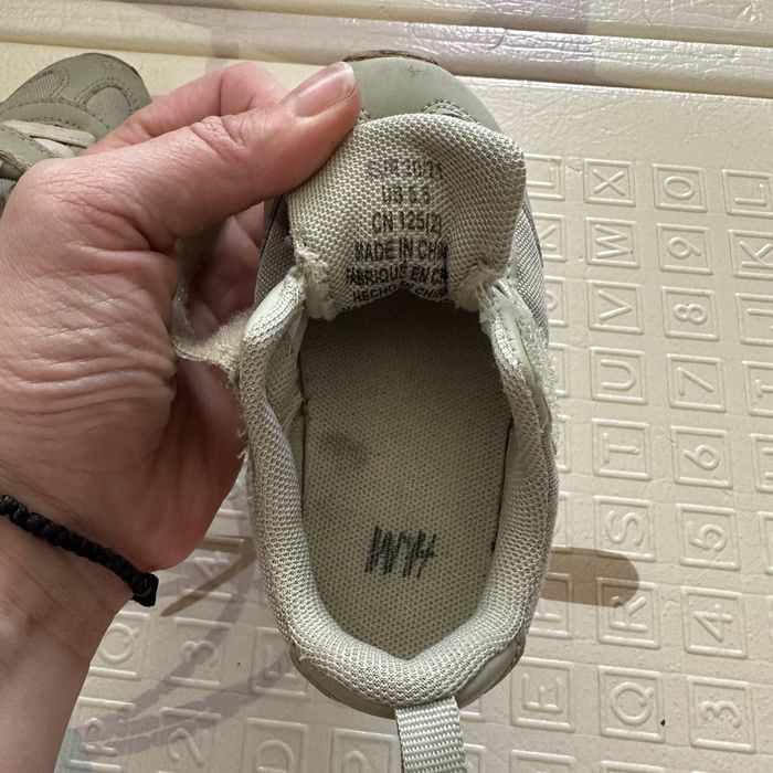 Дитячі кросівки на хлопчика H&M 20/21р.