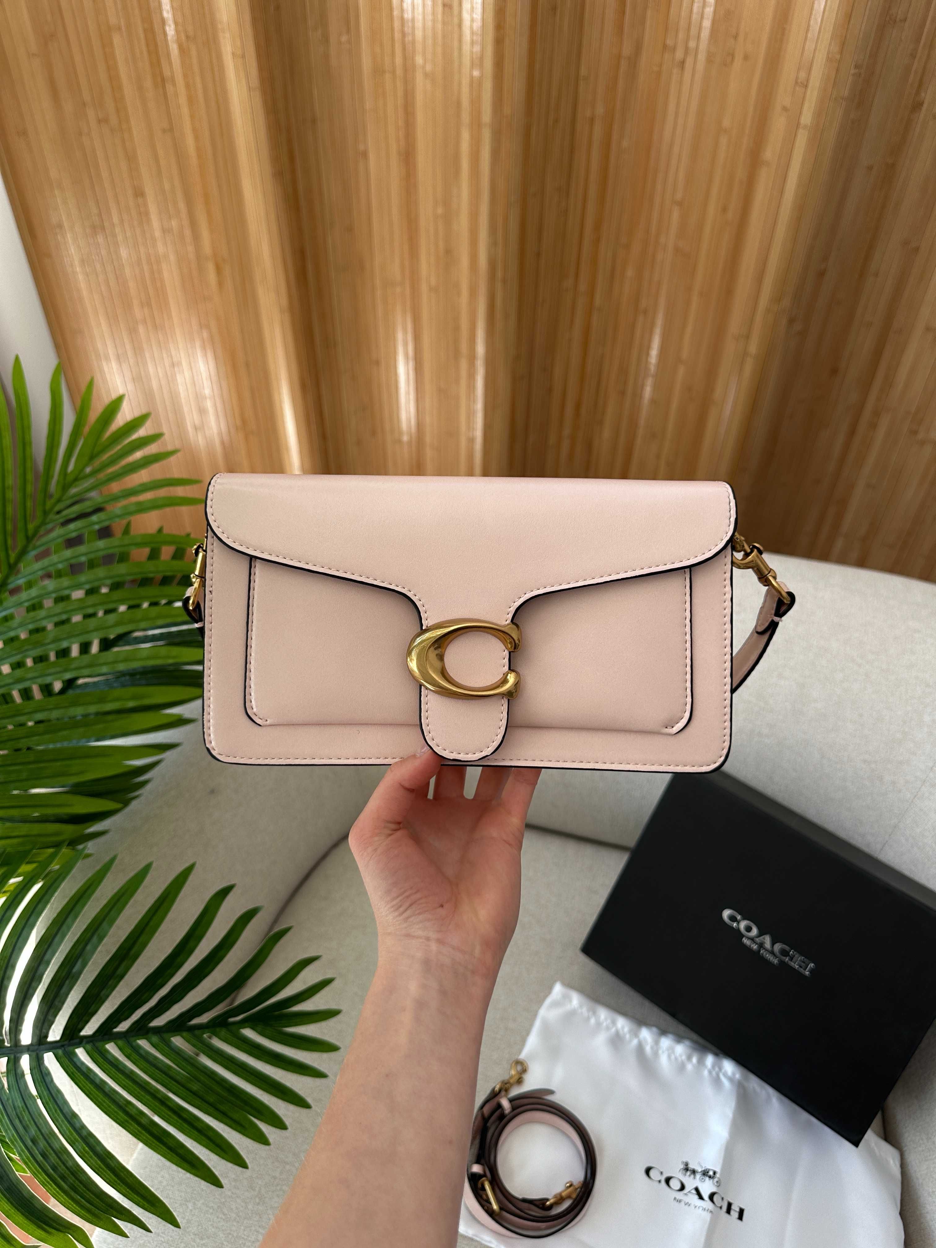 Женская Сумка Coach Pebble Leather