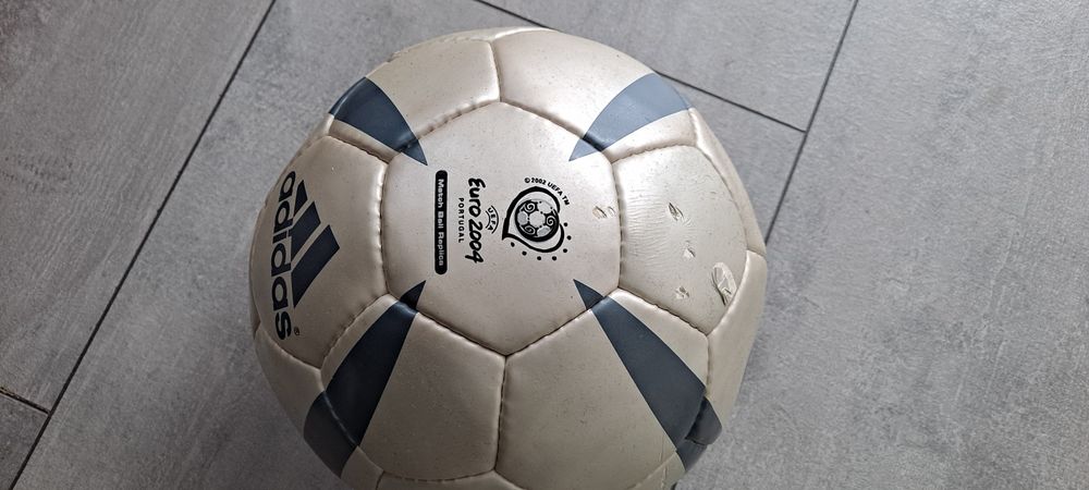 Sprzedam piłkę Adidas