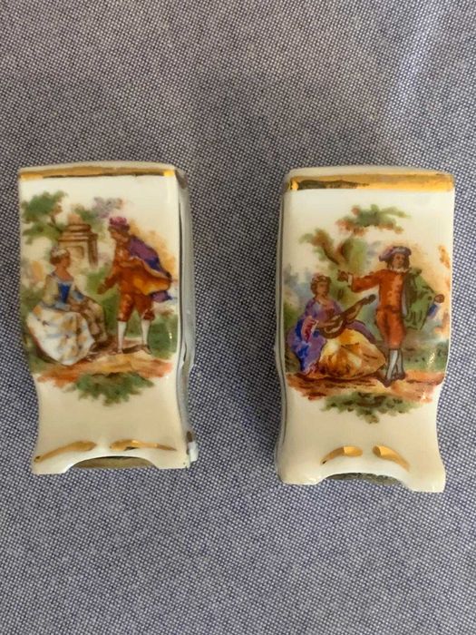 Saleiro e Pimenteiro, Porcelana Francesa