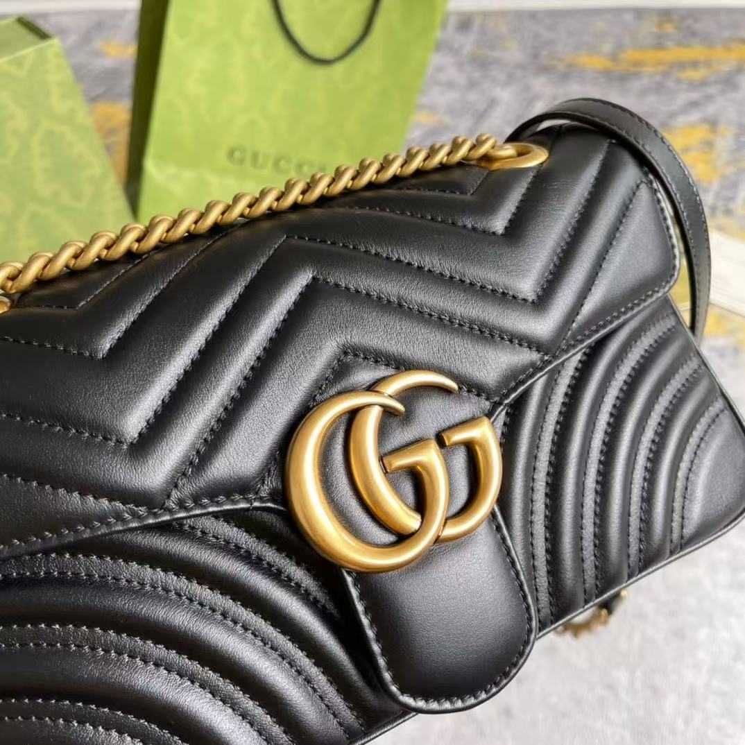 GUCCI GG Marmont Chain Flap Bag