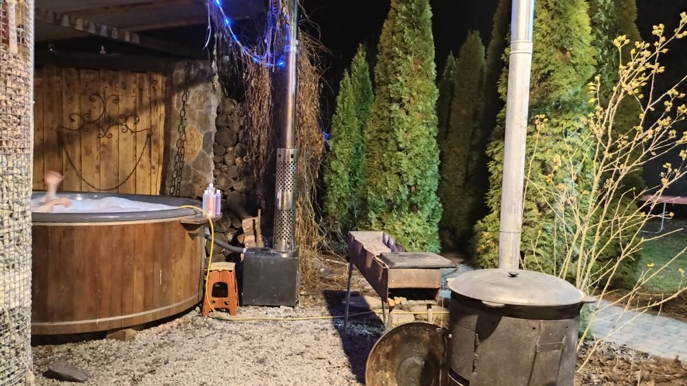 Апартаменти ,чан,басейн, лазня.