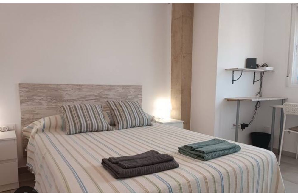 Quarto casal suite parque neudel damaia , amadora, lisboa