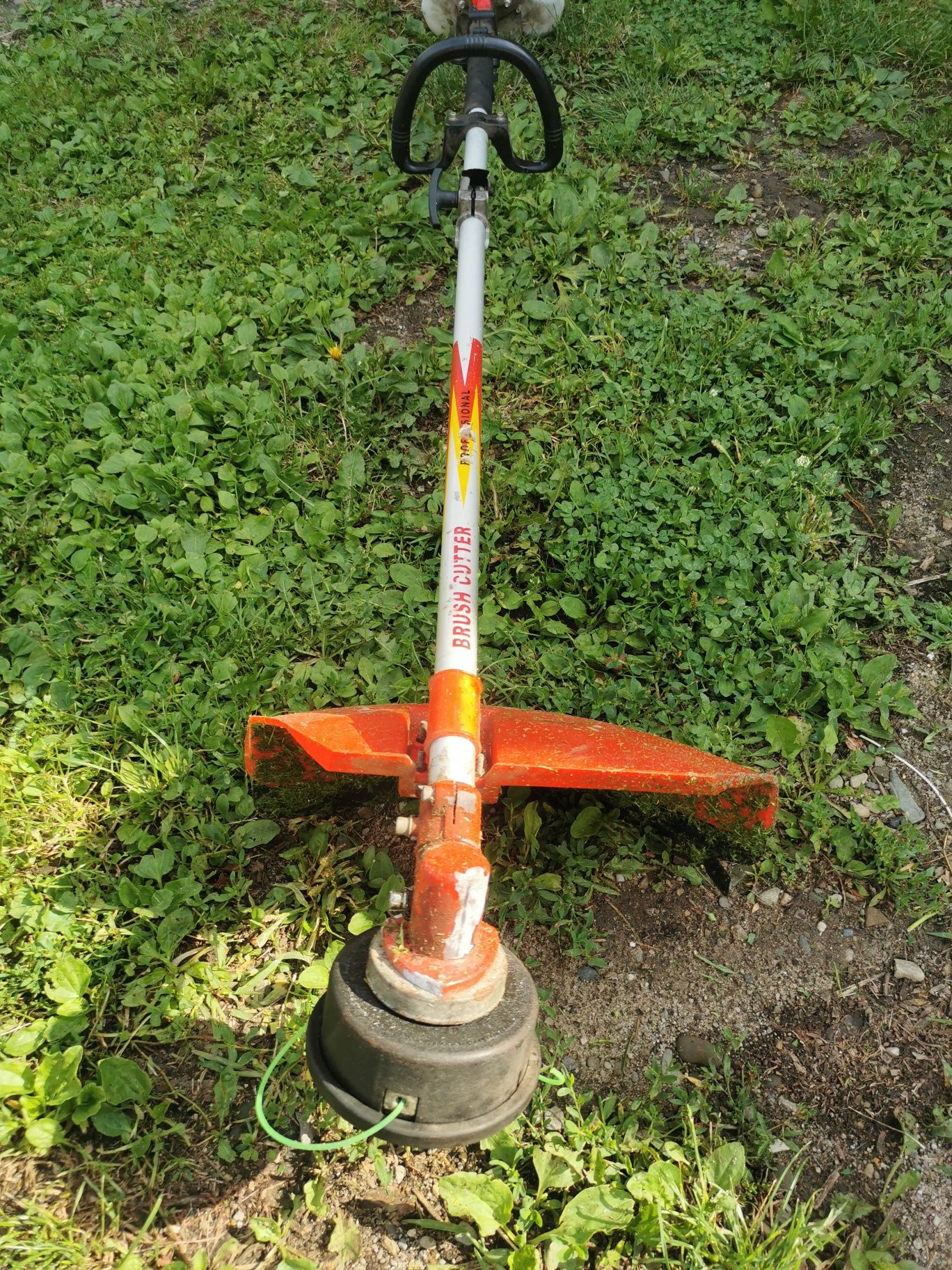 Podkaszarka, kosa