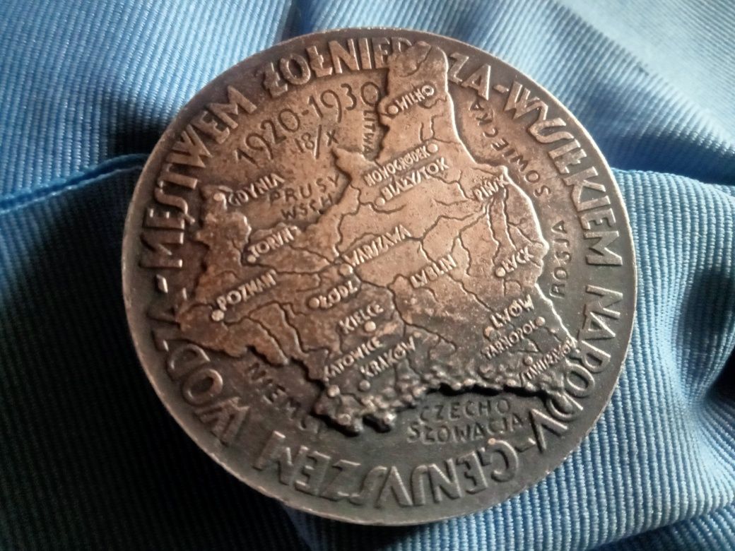 Order Orła Białego i Gwiazda Orderu Orła Białego Medal Józef Piłsudski