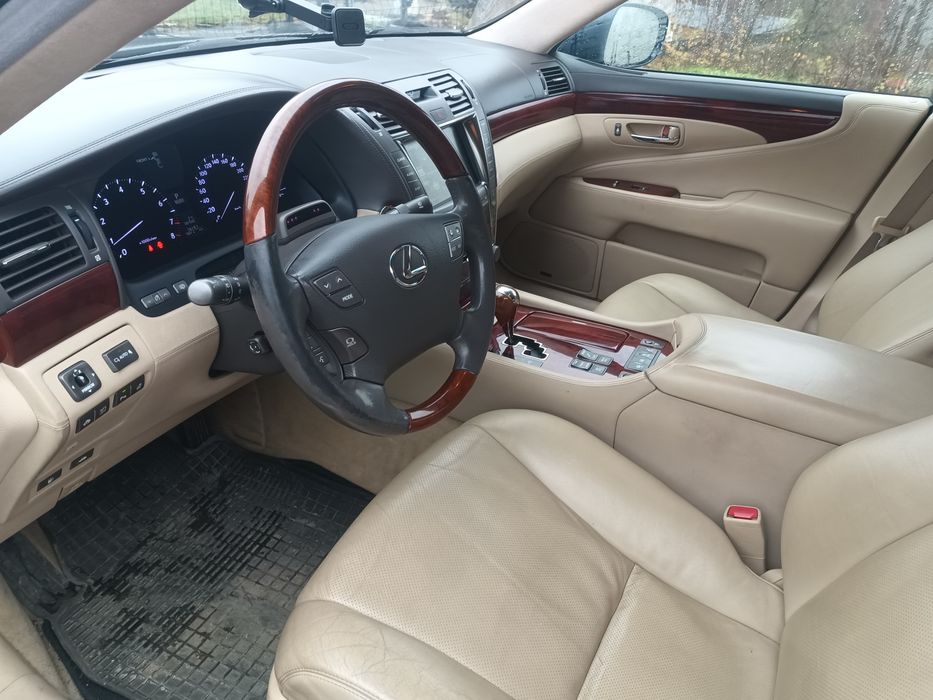 Lexus ls 600hl stan bardzo dobry