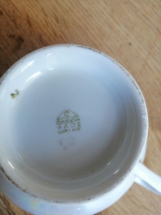 Ćmielów środek stołu