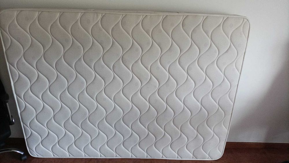 Colchão de casal - excelente estado