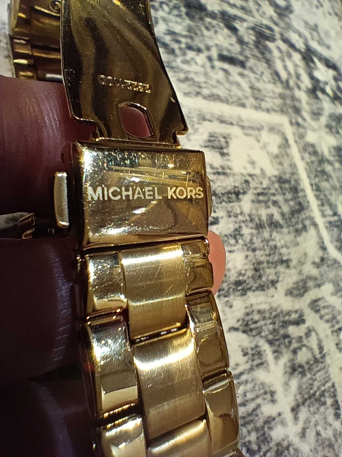 Michael Kors Access