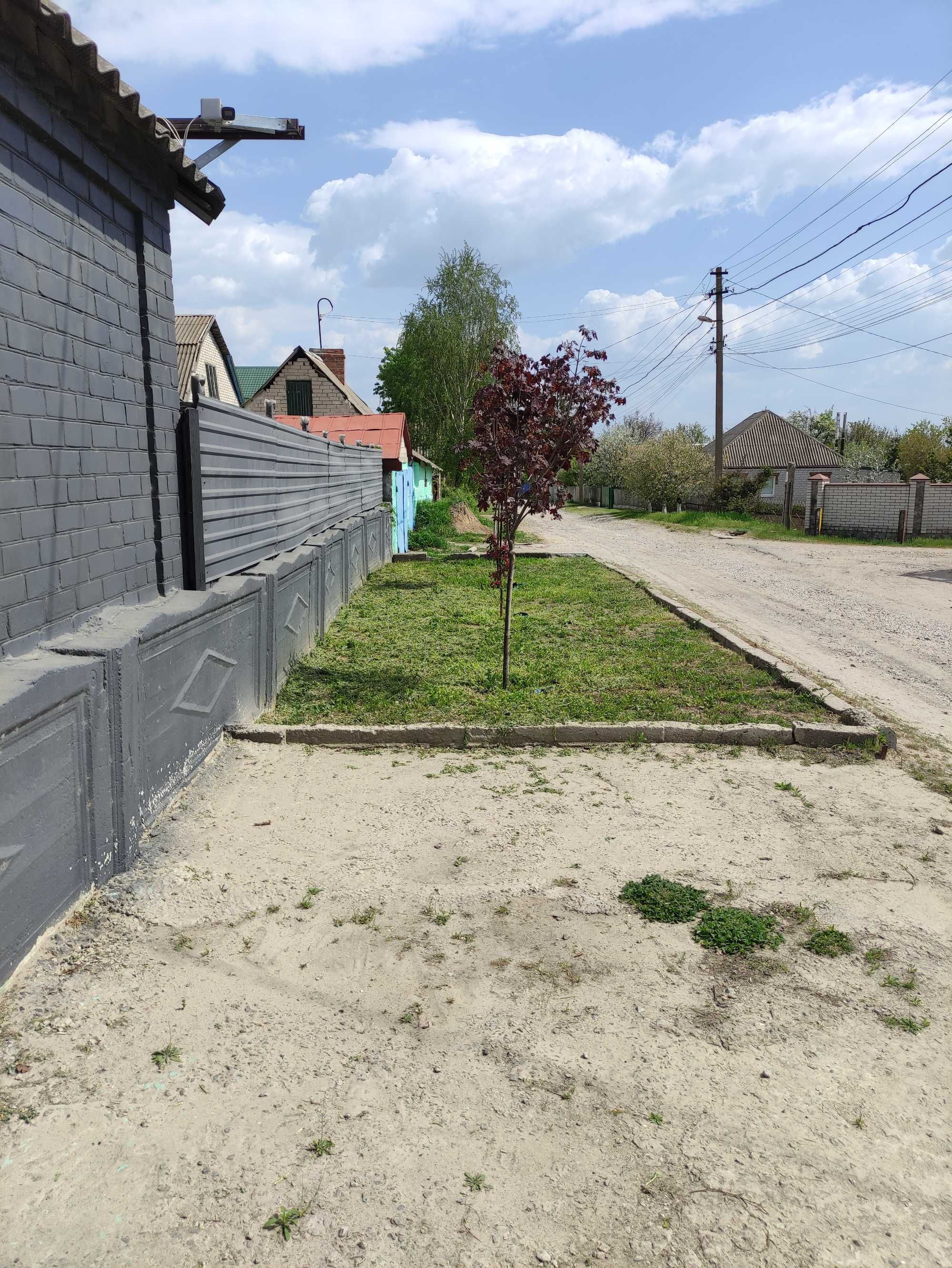 Продам будинок в Дніпрі район краснопілля.