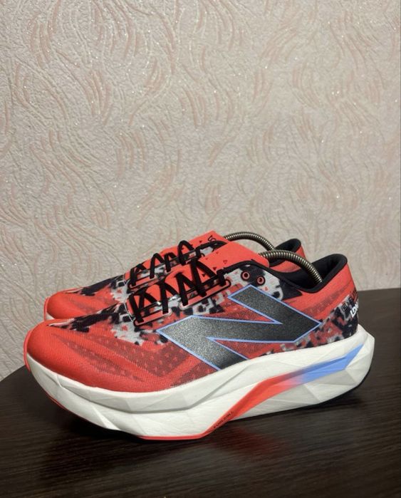 Кроссовки New Balance FuelCell SC Elite v4 оригинал