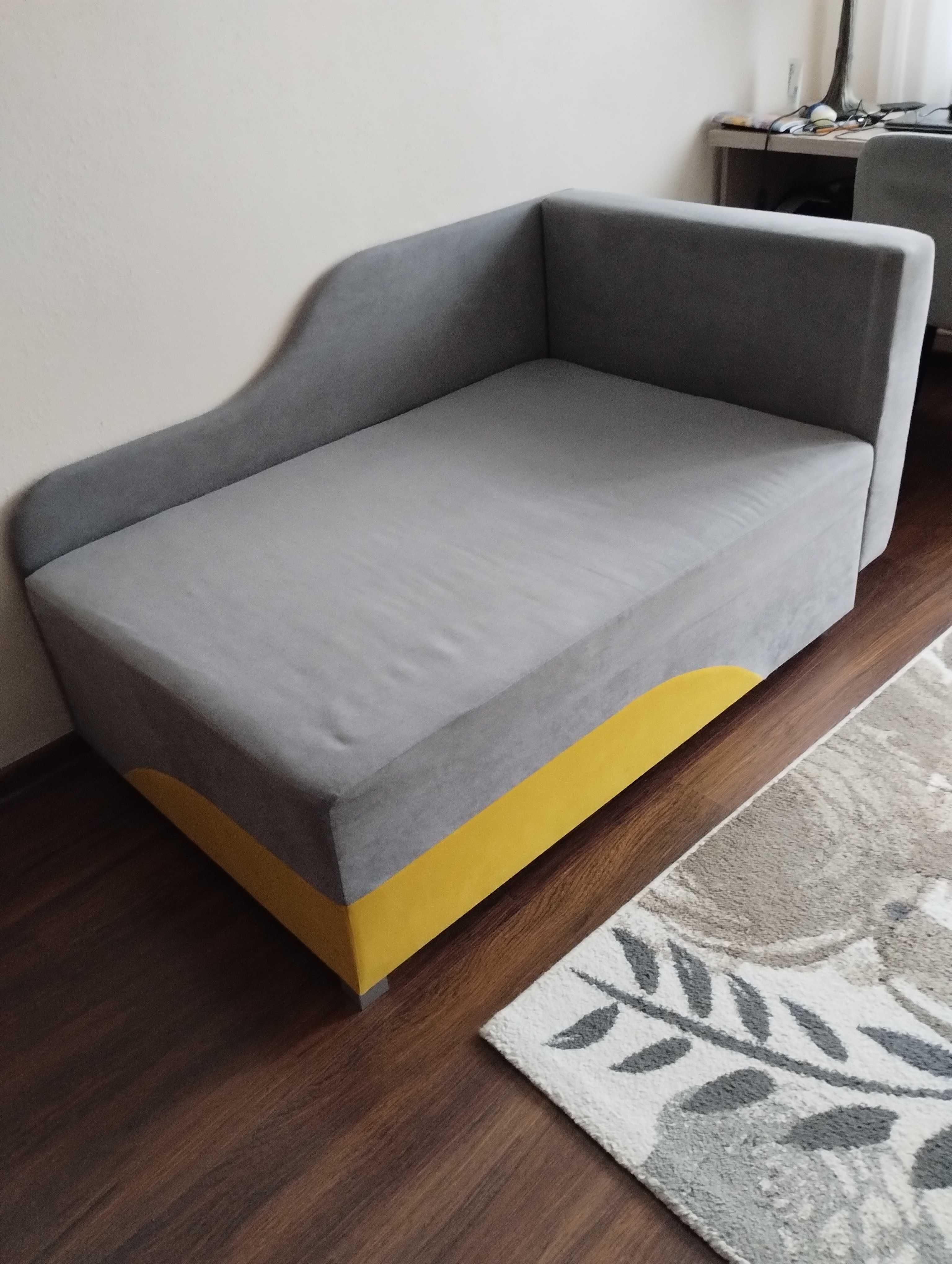 Sofa rozkładana z funkcją spania