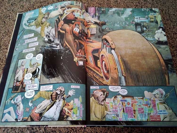 BD - Tokyo Ghost Deluxe Edition