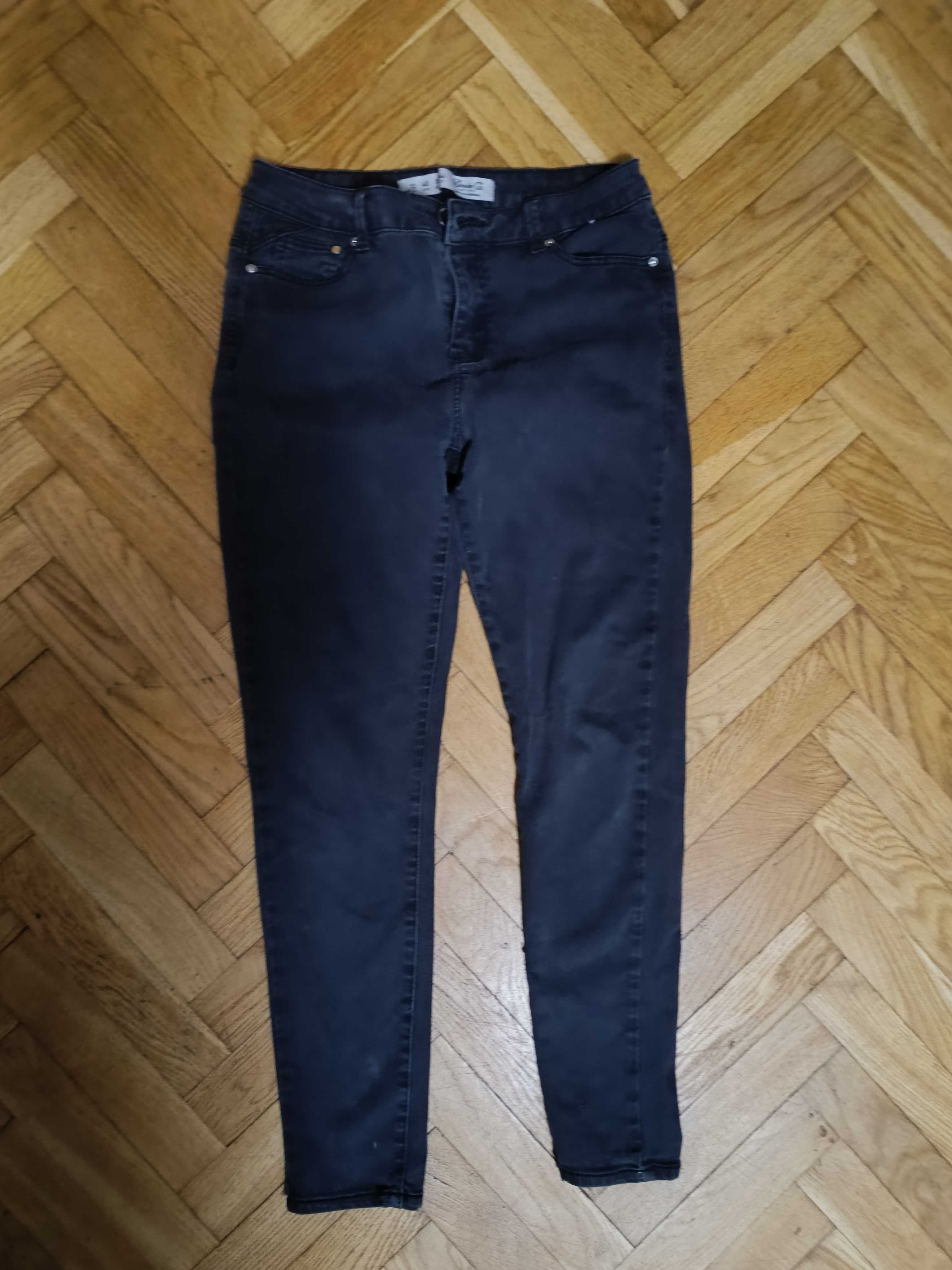 Spodnie czarne firma Denim Co rozmiar 40