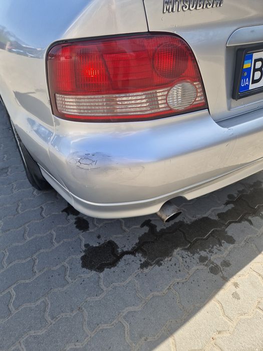 Mitsubishi Galant 8 1998 року