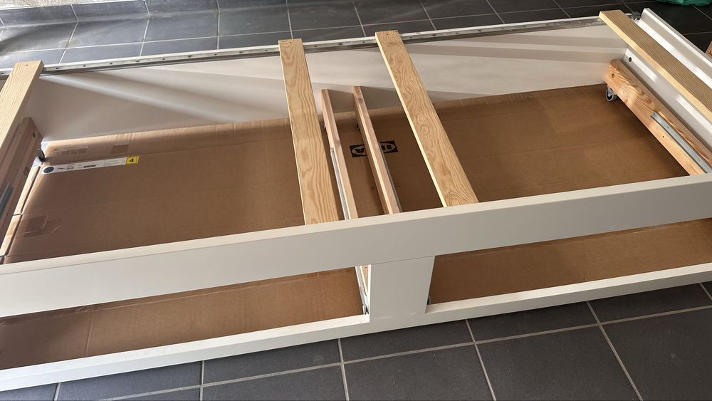 Łóżko / leżanka Ikea FLEKKE
