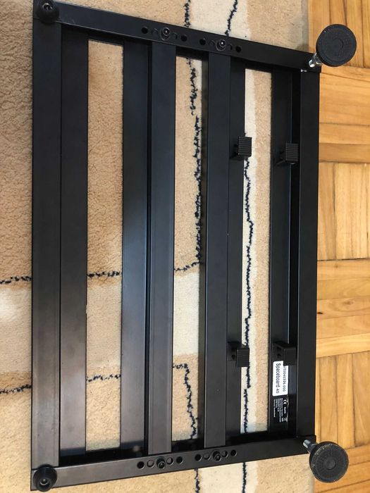 Pedalboard Spaceboard by Fame para pedais e pedaleiras 41x30cm